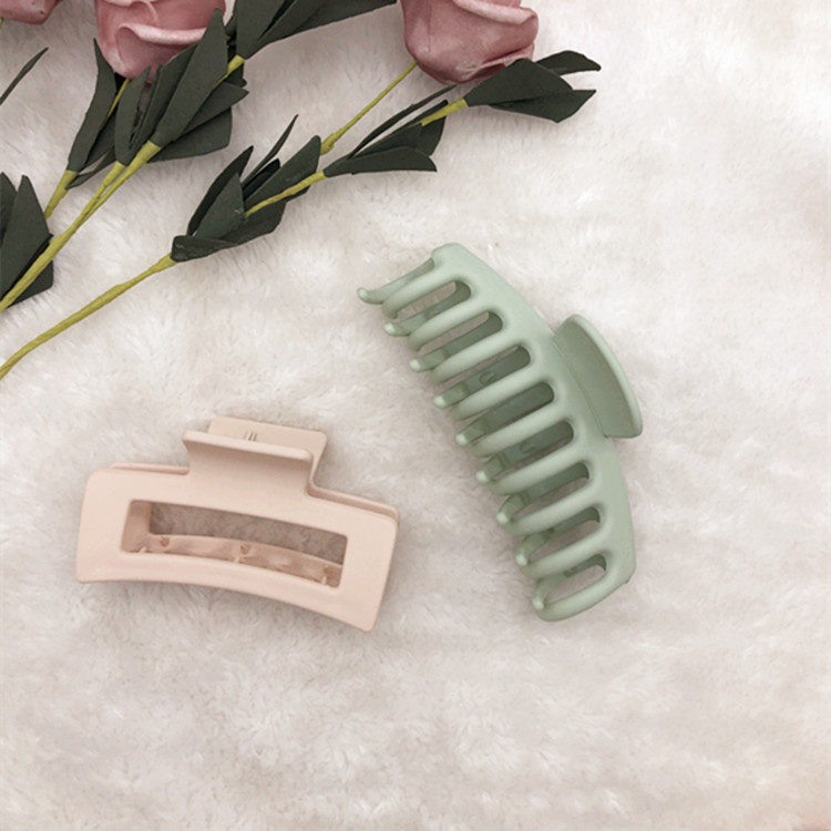2022 Popular Manufacturers Basic Rubber Paint Three-Piece Set Simple Style Online Popular Temperament Bracket Hair Clip for Bath