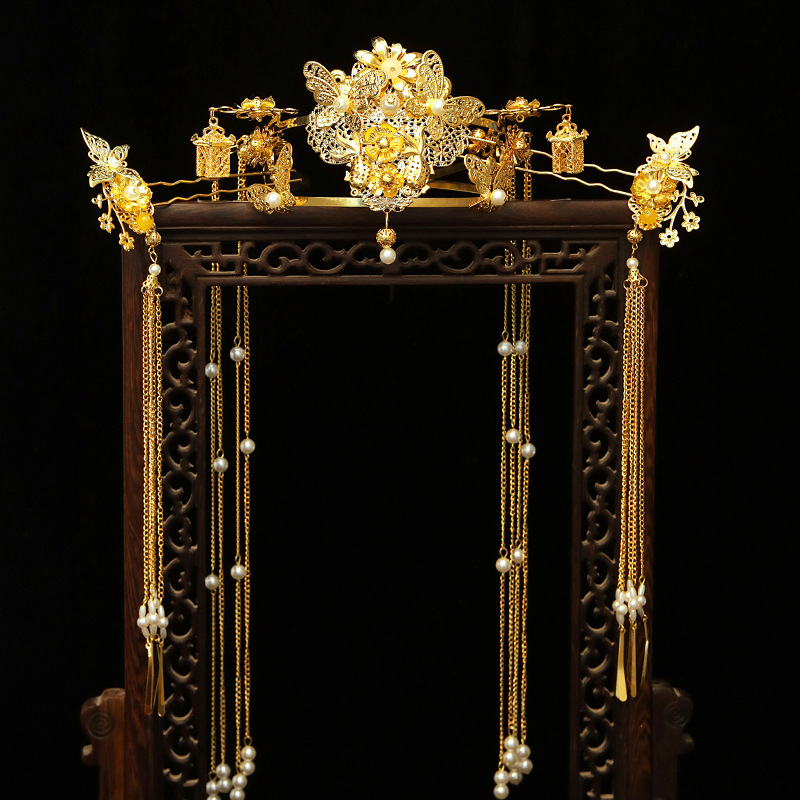 凤冠新娘秀禾服头饰新款中式婚礼古装流苏龙凤褂发饰大气显脸小