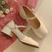 小众设计粗跟白色小皮鞋女春秋2023新款浅口复古法式玛丽珍单鞋子
