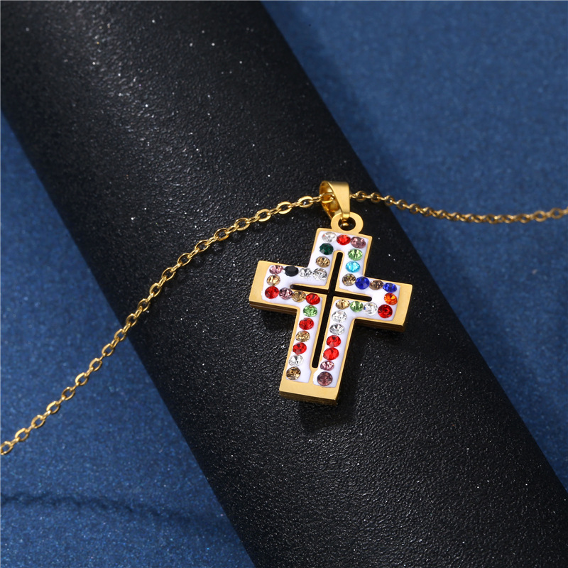 Cross-Border New Color Clay Rhinestone Embed Rhinestone Cross Pendant Necklace Wholesale Necklace Accessories Clavicle Chain