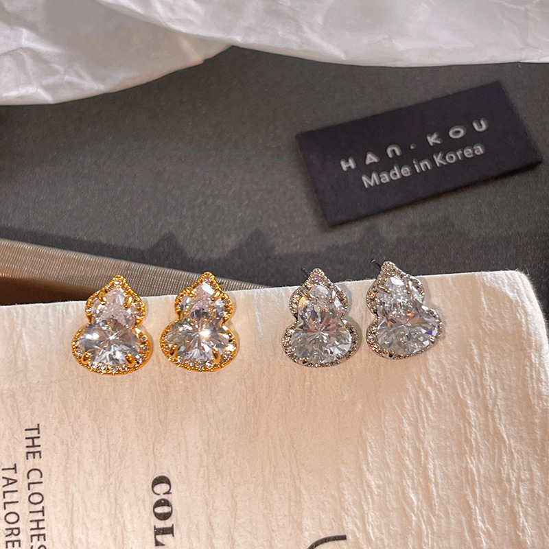light luxury minority high-grade flash earrings earrings s925 sterling silver needle exquisite 5a zircon lucky gourd earrings