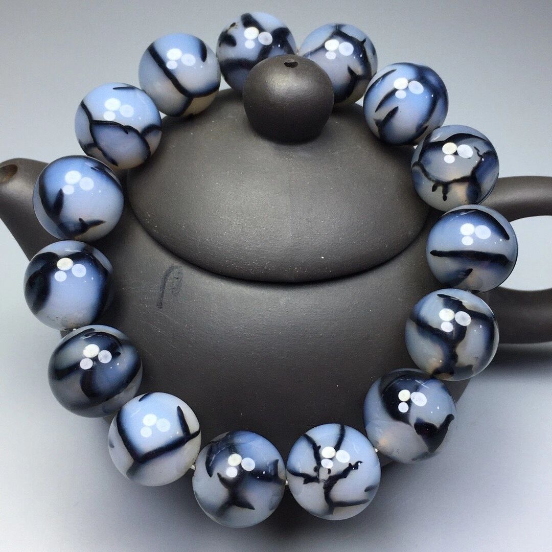 批发缠丝白龙纹冰花玛瑙手链佛珠念珠手串百搭复古天珠手链