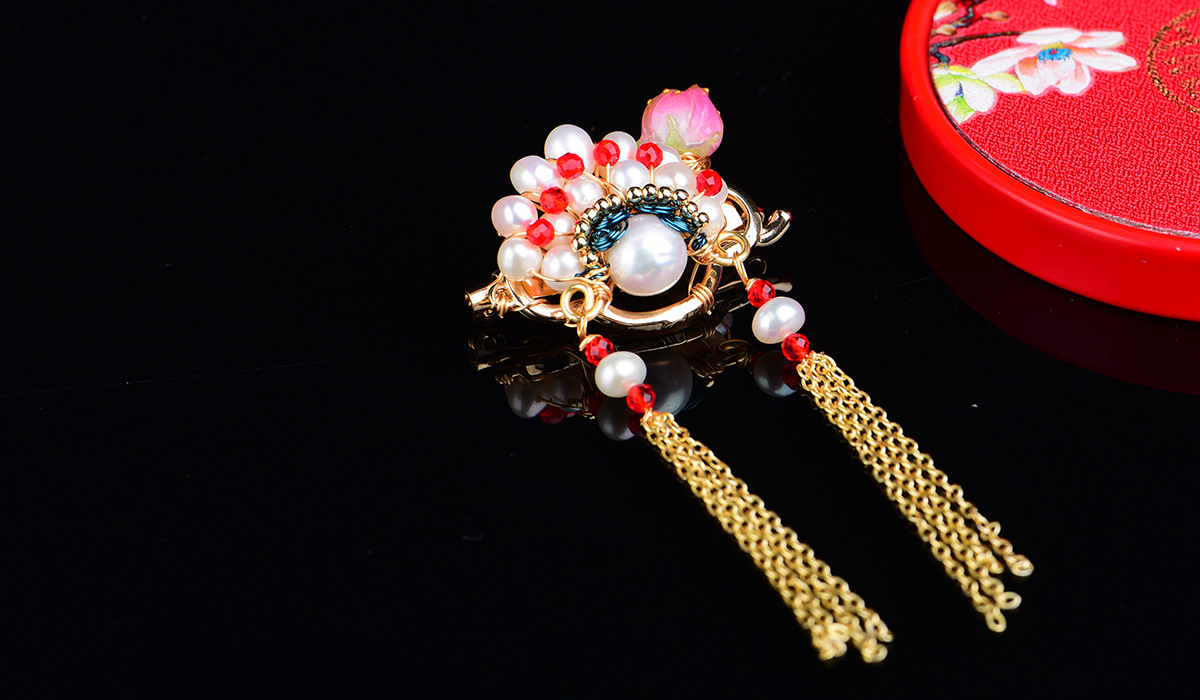 14k包金天然珍珠胸针女式复古民族风刀马旦西装毛衣胸扣配饰