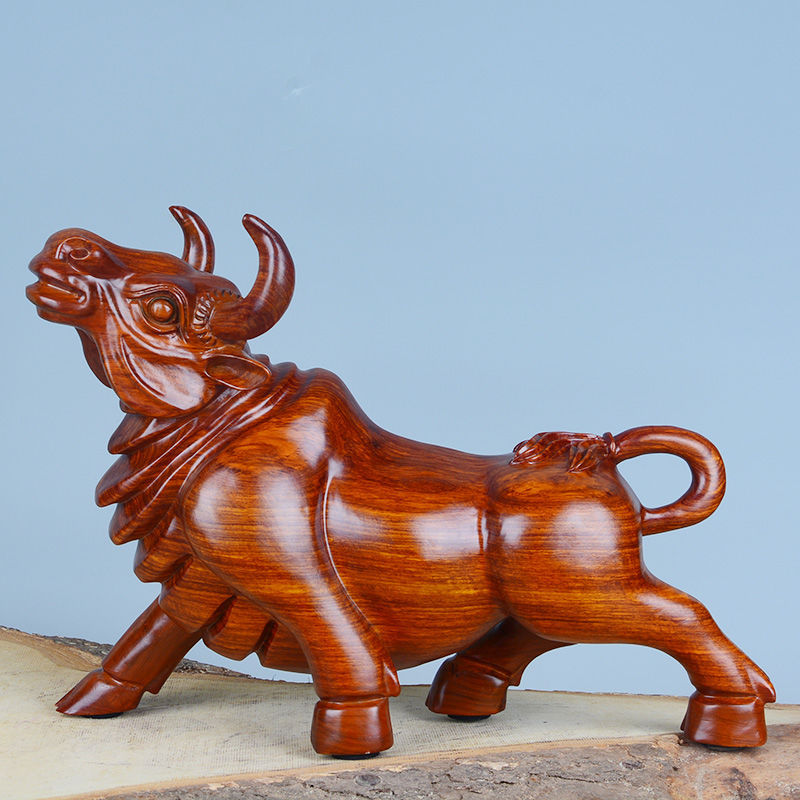 花梨木雕牛摆件牛气冲天运势如虹家居饰品摆设电视柜红木工艺品