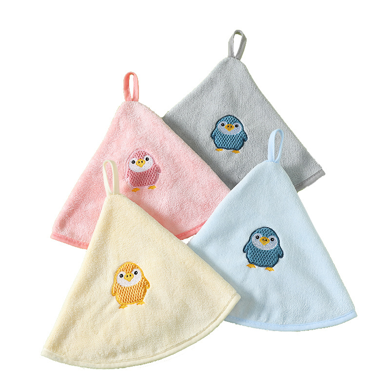 Coral Fleece Cute Fresh Kitchen Bathroom Hand Towel Children Cute Penguin Handkerchief Cartoon Hand Towel