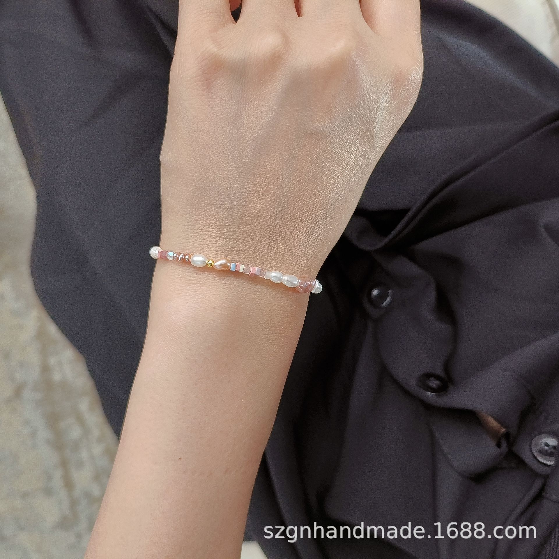 多巴胺梦幻粉紫色迷你巴洛克不规则再生珠细手链女轻奢小众百搭