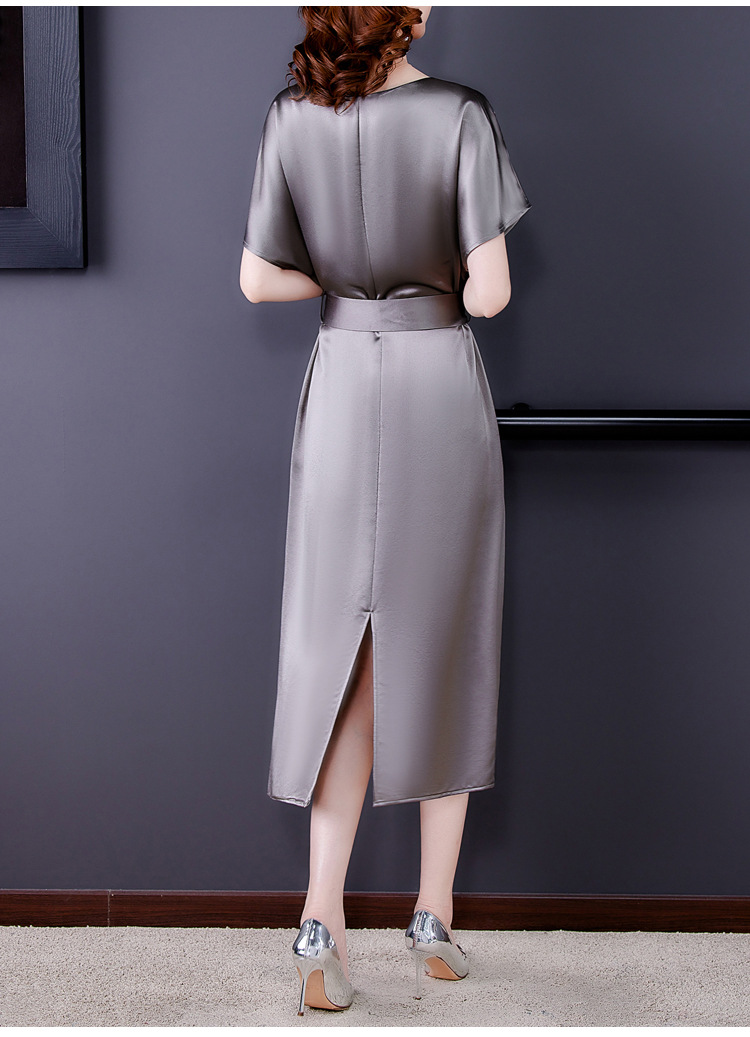 轻熟风简约轻奢连衣裙夏季新款女装冷淡风优雅设计感气质减龄长裙