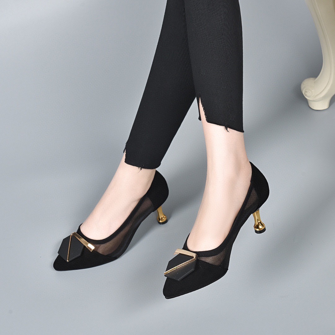 网纱高跟鞋女尖头细跟真皮鞋2023年夏季新款镂空女鞋夏款中跟单鞋