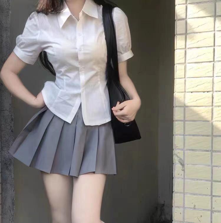 jk收腰衬衫日系甜美单排扣不规则显瘦设计感衬衫紧身领带短袖女