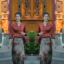 新中式2024年春季新款复古风套装感上衣印花设计感百搭半身裙