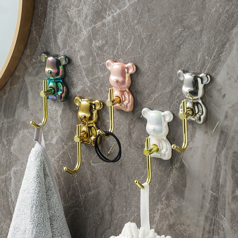 Creative Bear Light Luxury Hook Strong Adhesive Wall Mount Punch-Free Bathroom Bathroom Towels Door Entrance Clothes