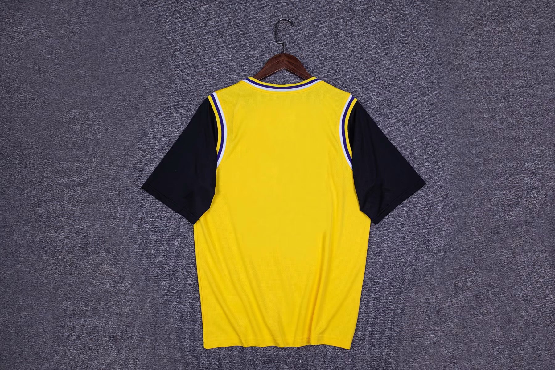 假两件上衣湖人23号詹姆斯24号科比篮球服上衣男篮球衣队服xs-4xl