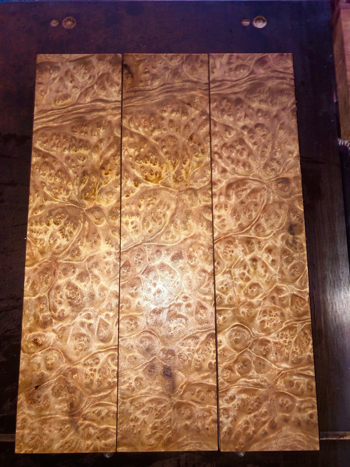 黄金樟木料原木满花根木雕手把件弹弓镇尺火机葫芦鸟笼树瘤疤牌子