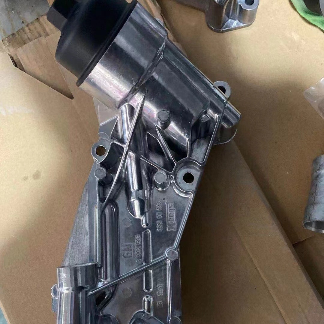 55571687适用于雪佛兰科鲁兹发动机机油冷却器-阿里巴巴