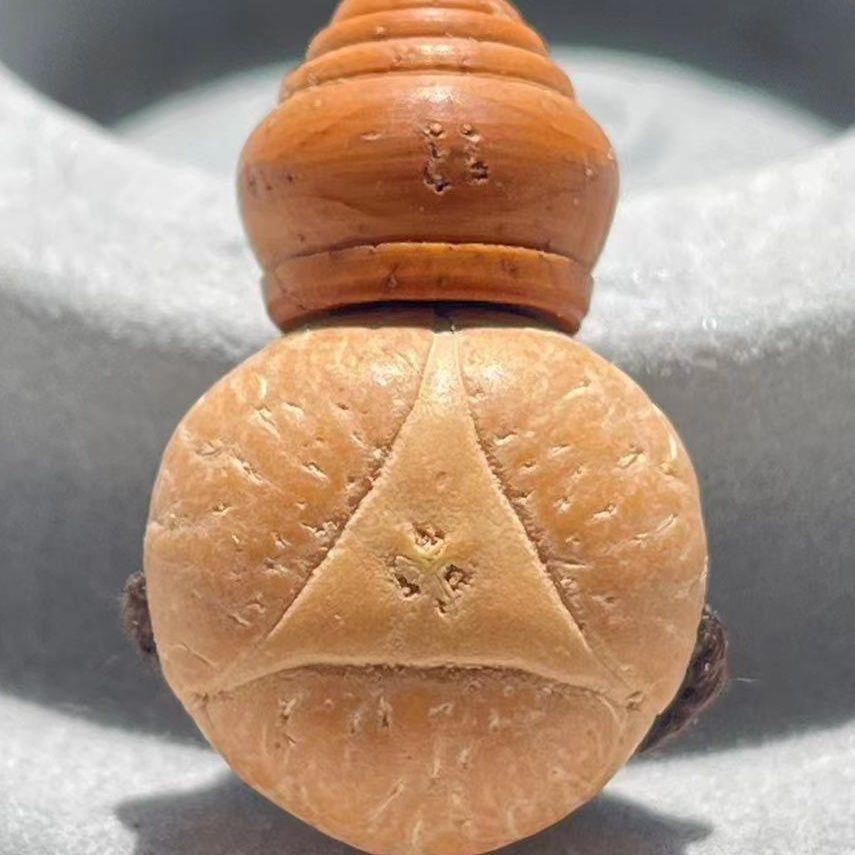 玩之意尼泊尔凤眼菩提子三通佛头 龙眼菩提麒麟眼菩提子手串乔迁