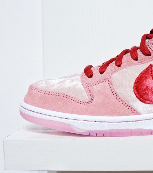 【毒版】过验真标sb dunk strangelove板鞋情人节限定ct2552-800