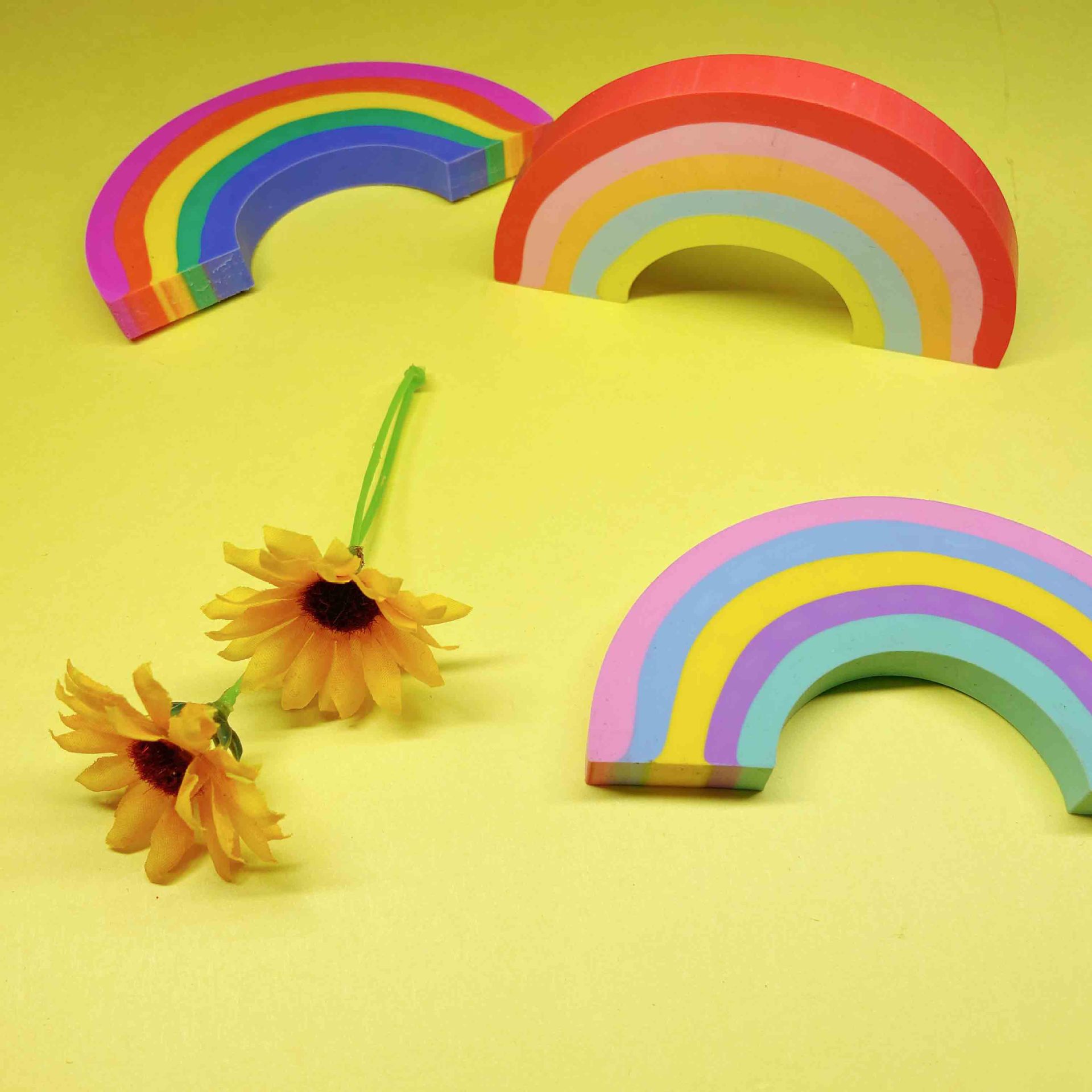 2021彩虹造型多色挤出可爱橡皮擦不掉屑趣味学习文具直批