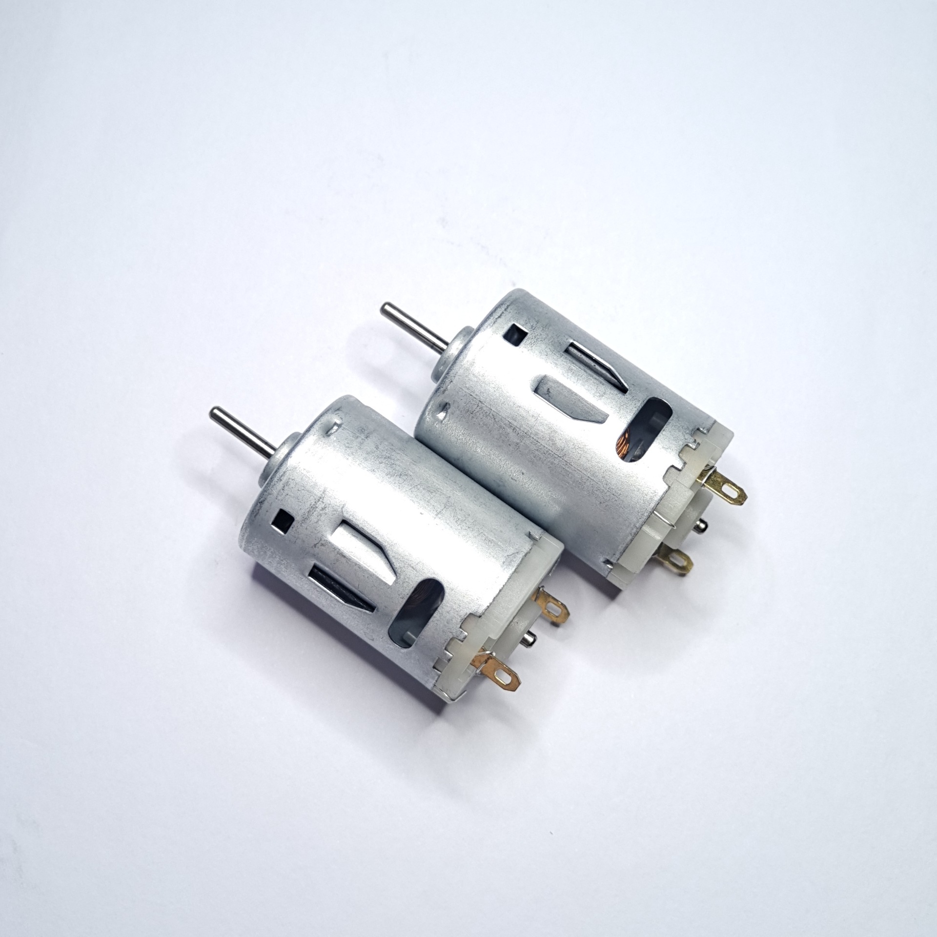 385铁芯电机小电钻电机直流电机玩具电机吹风机电机果汁机电机