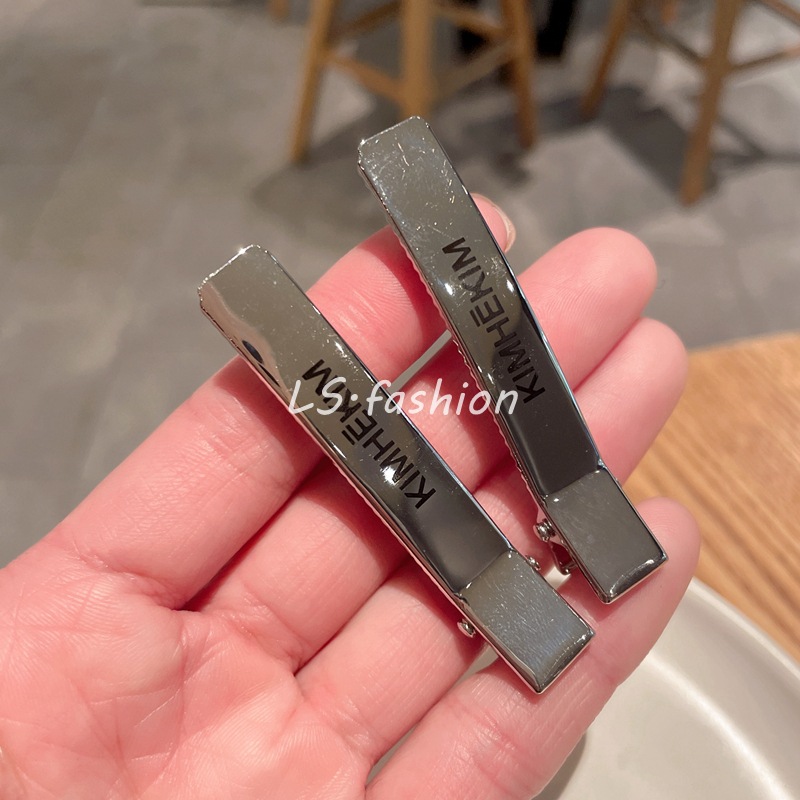 Hong Kong Style Mona Simple Girl Metal Letter Steel Seal Duckbill Clip College Style Bar Clip Side Clip Bangs Sweet Cool
