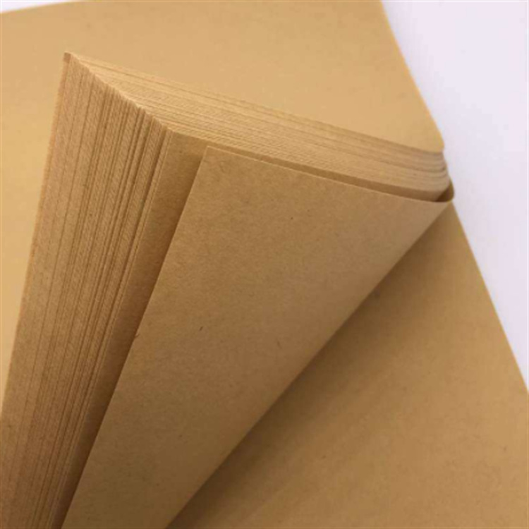 140克国产双施胶再生白挂面牛卡纸瓦楞箱板纸木浆挂面白板纸里纸