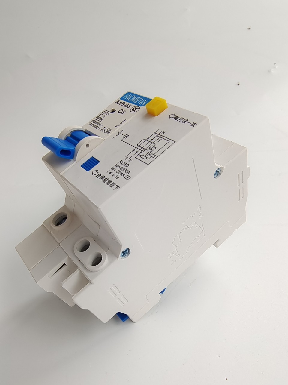 厂家热销昆仑型c45空开漏电断路器axble-63 1p n 16a20a32a40a63a