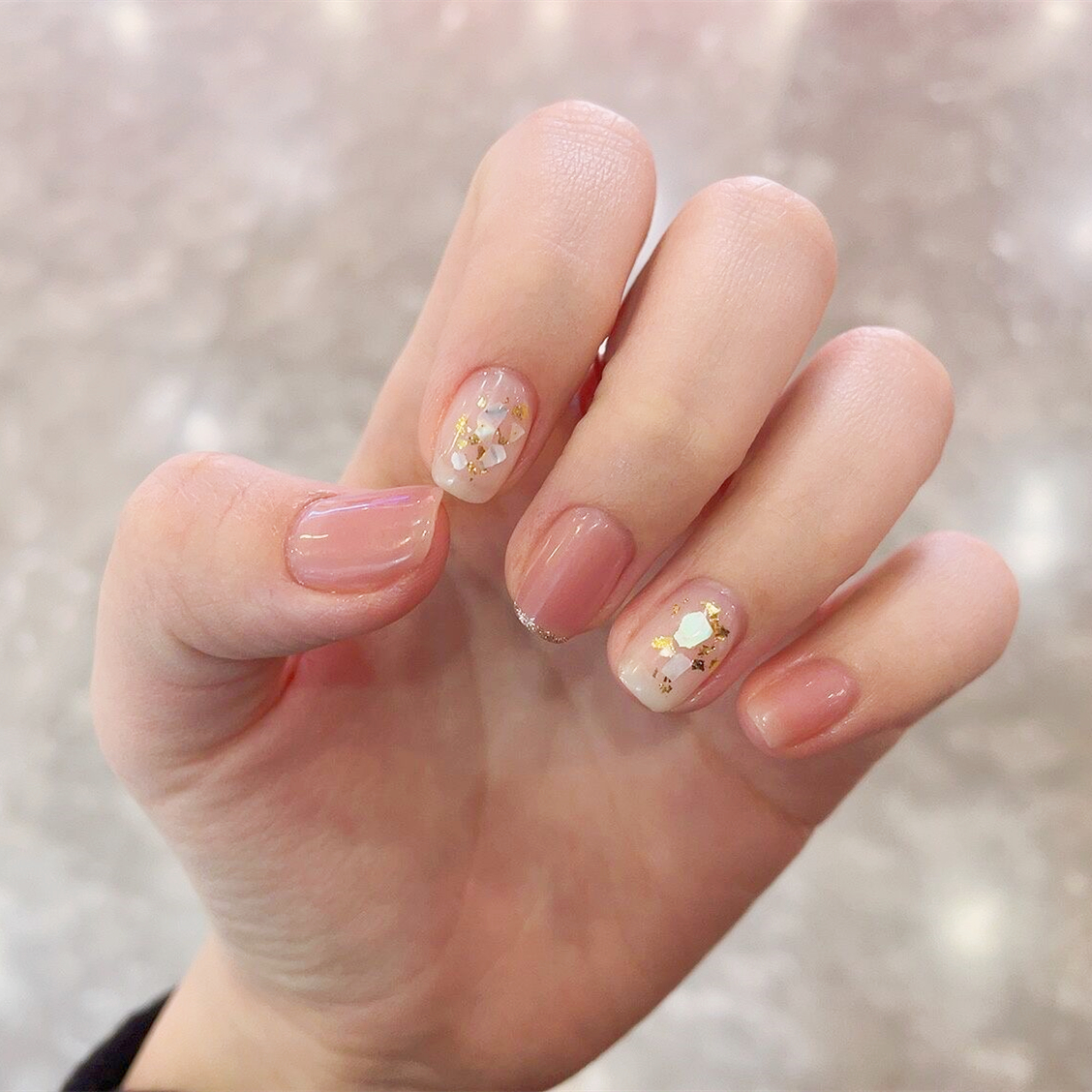 美甲碎款超薄贝壳片小号尺寸混装幻彩天然鲍鱼片碎石指甲装饰杨青