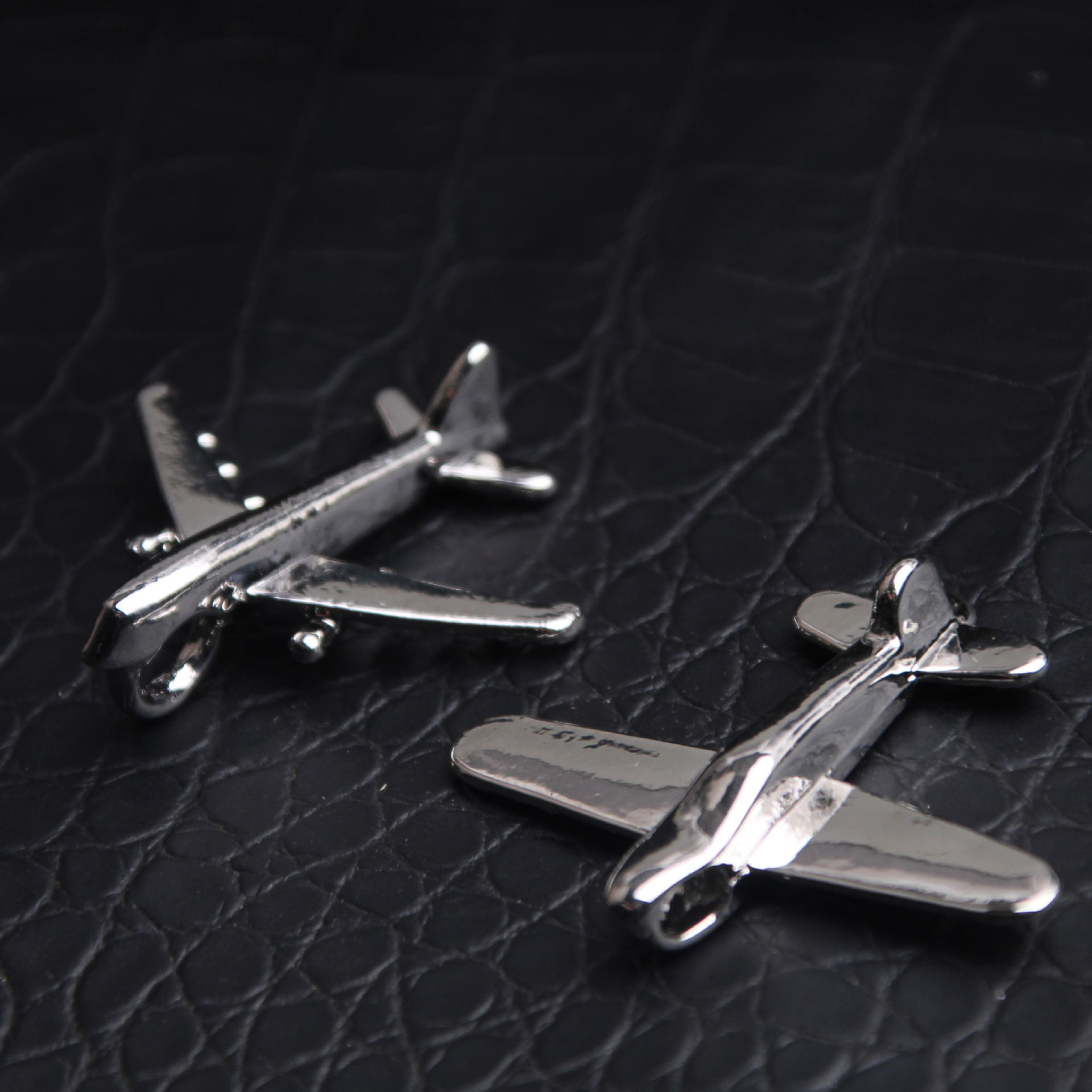 欧美个性嘻哈飞机项链hiphop复古学生吊坠潮流男女毛衣链饰品