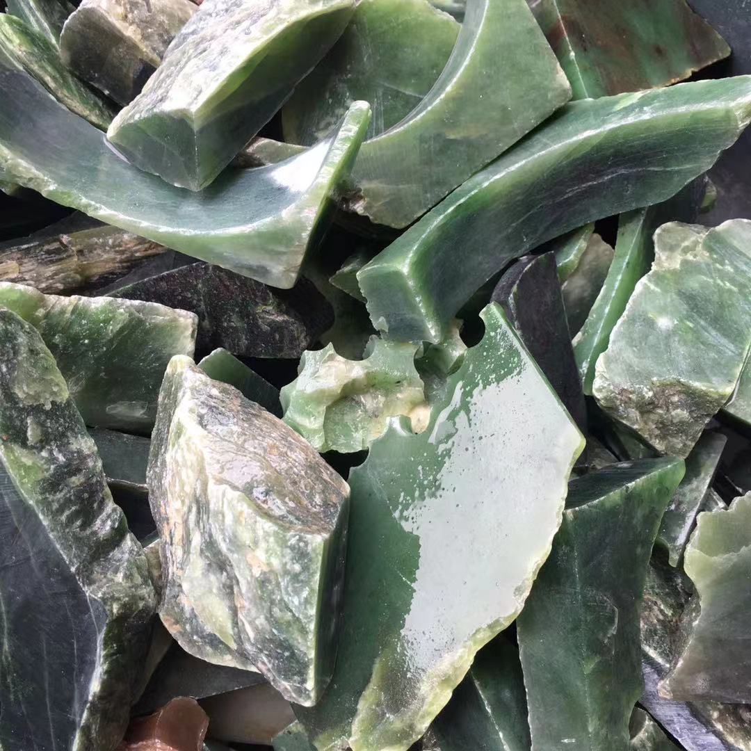 和田玉碧玉原石批发玉器玉石碎边角料新手练手 学徒练手材料销售