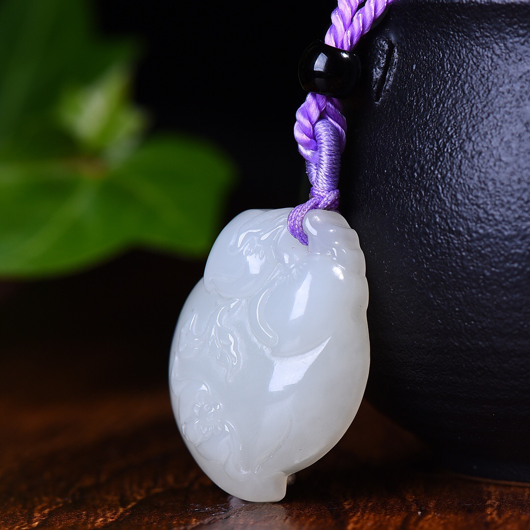 和田玉长寿桃 男女通用玉石吊坠 寓意健康长寿玉佩挂件小桃子玉坠