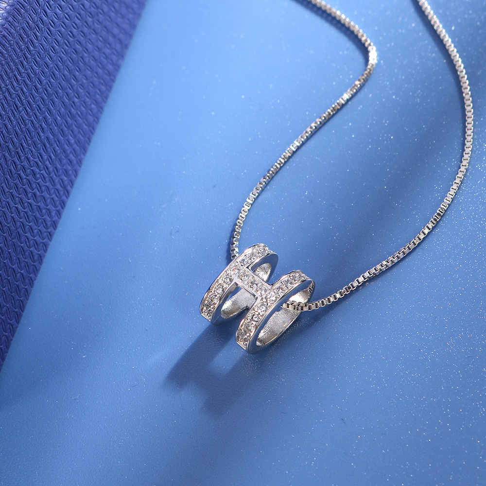 新壹家字母h白铜吊坠气质锁骨项链h锁骨项链简约时尚饰品项链女饰