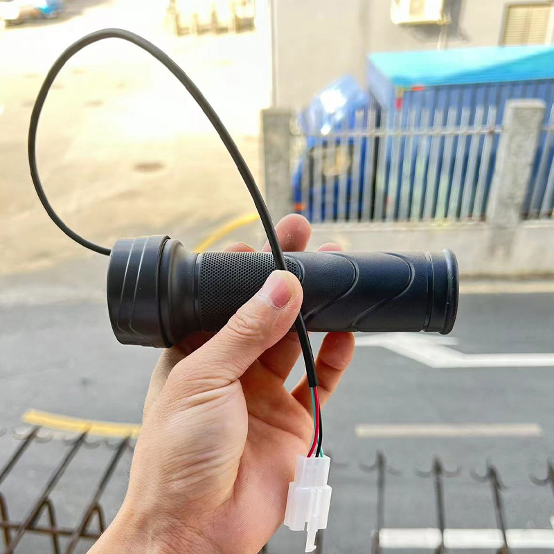 电动车通用转把油门深远雅迪台铃爱玛电动车电瓶车通用油门加速把