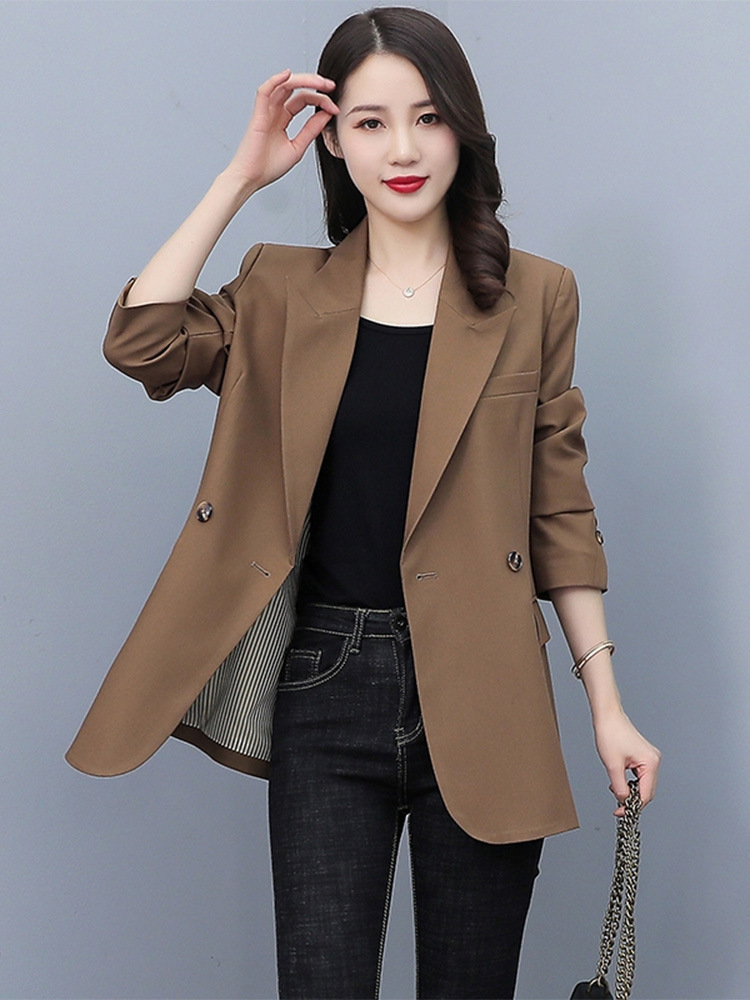 西装外套女2022年新款春秋时尚设计感免烫中年妈妈职业咖色小西服