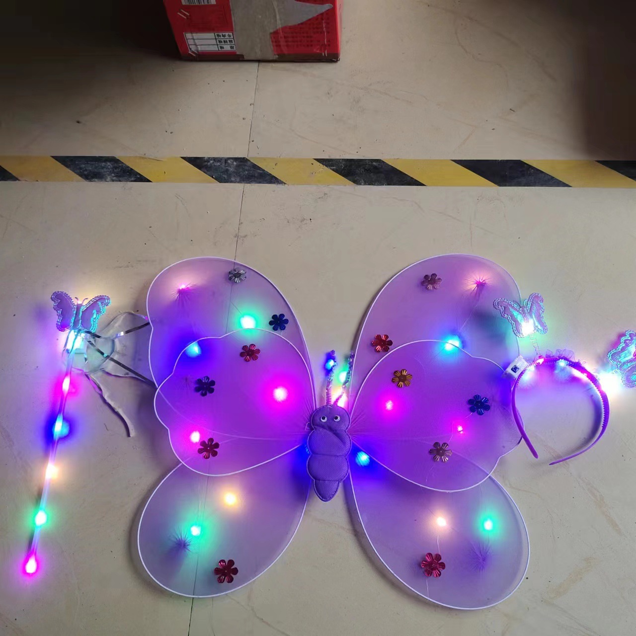 New Led20 Light Light-Emitting Butterfly Wings Children's Toy Stall Wholesale Luminous Angel Wings Three-Piece Set