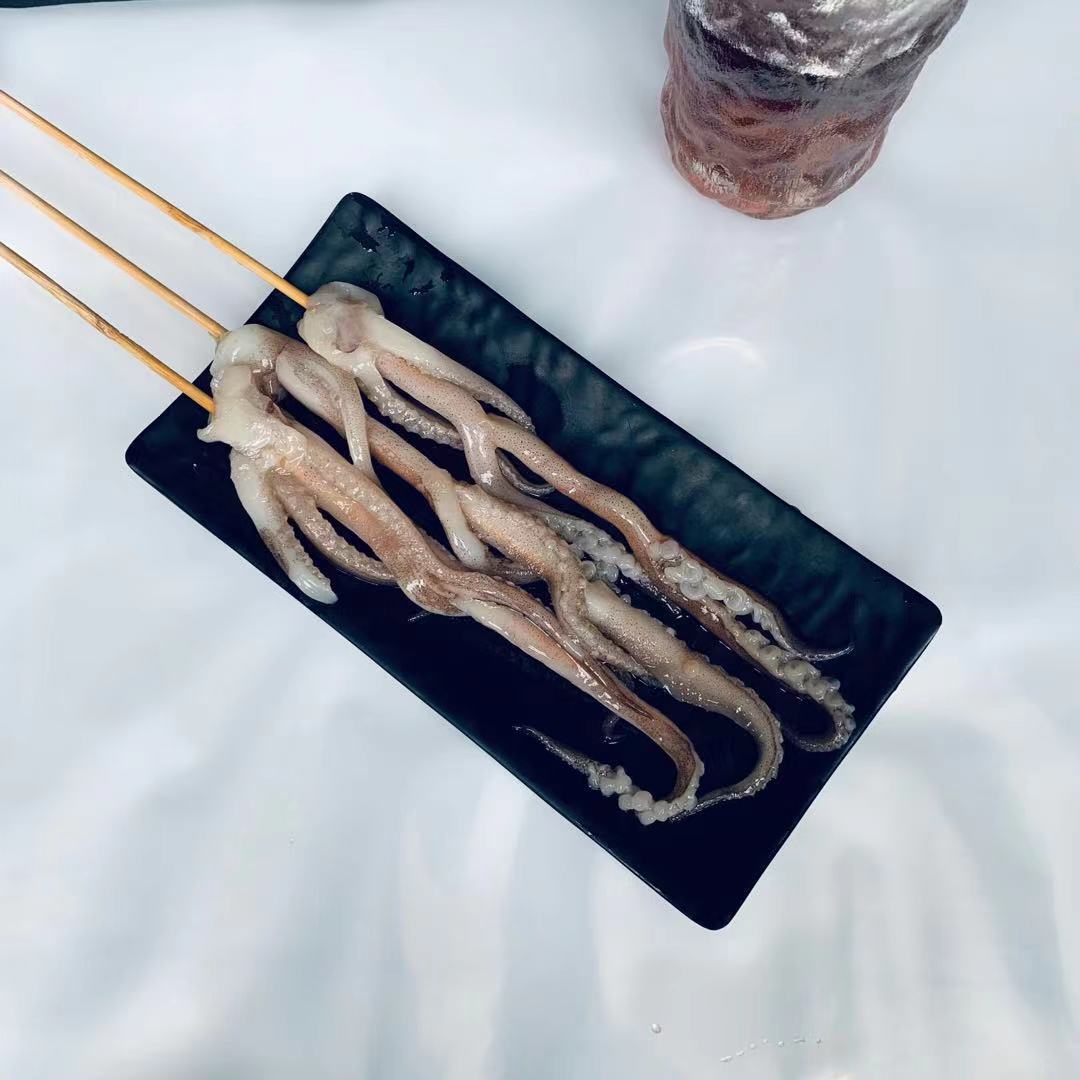 铁板鱿鱼串烧烤火锅鱿鱼须串100支新鲜冷冻商用鱿鱼须串清库处理