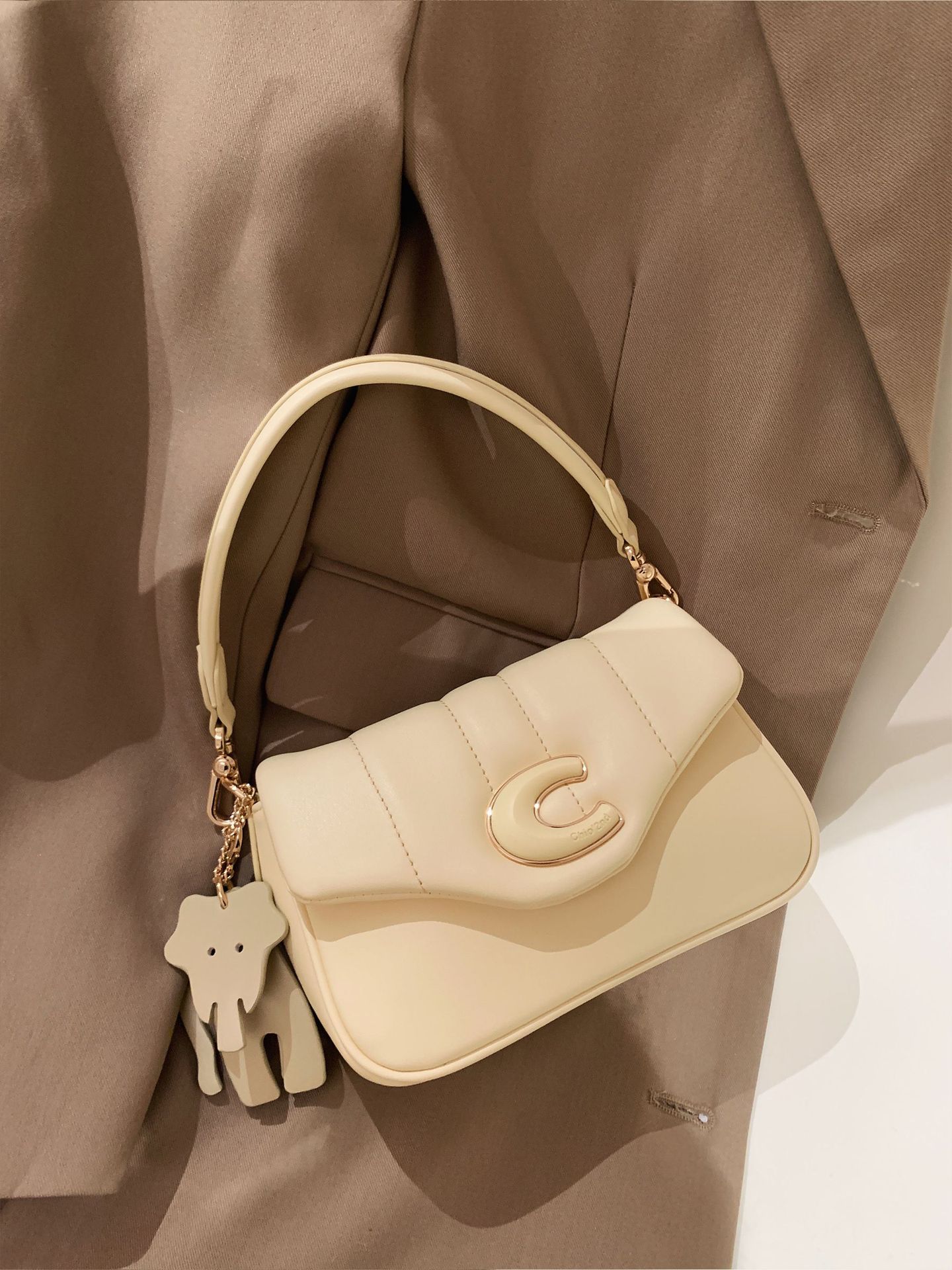 南风chio2nd 街心圣保罗单肩腋下包包女2022新款夏季流行斜挎小包