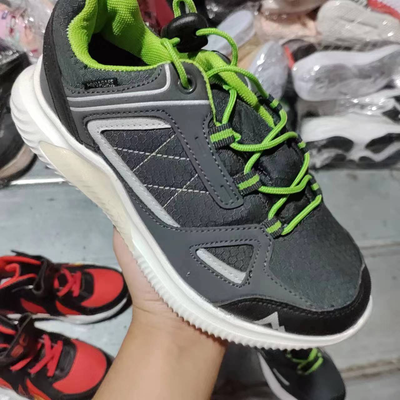 Boys and Girls Spring and Autumn Non-Slip Wear-Resistant Waterproof Outdoor Sports and Casual Transparent Net Versatile Student Shoe Shopkeeper Recommend