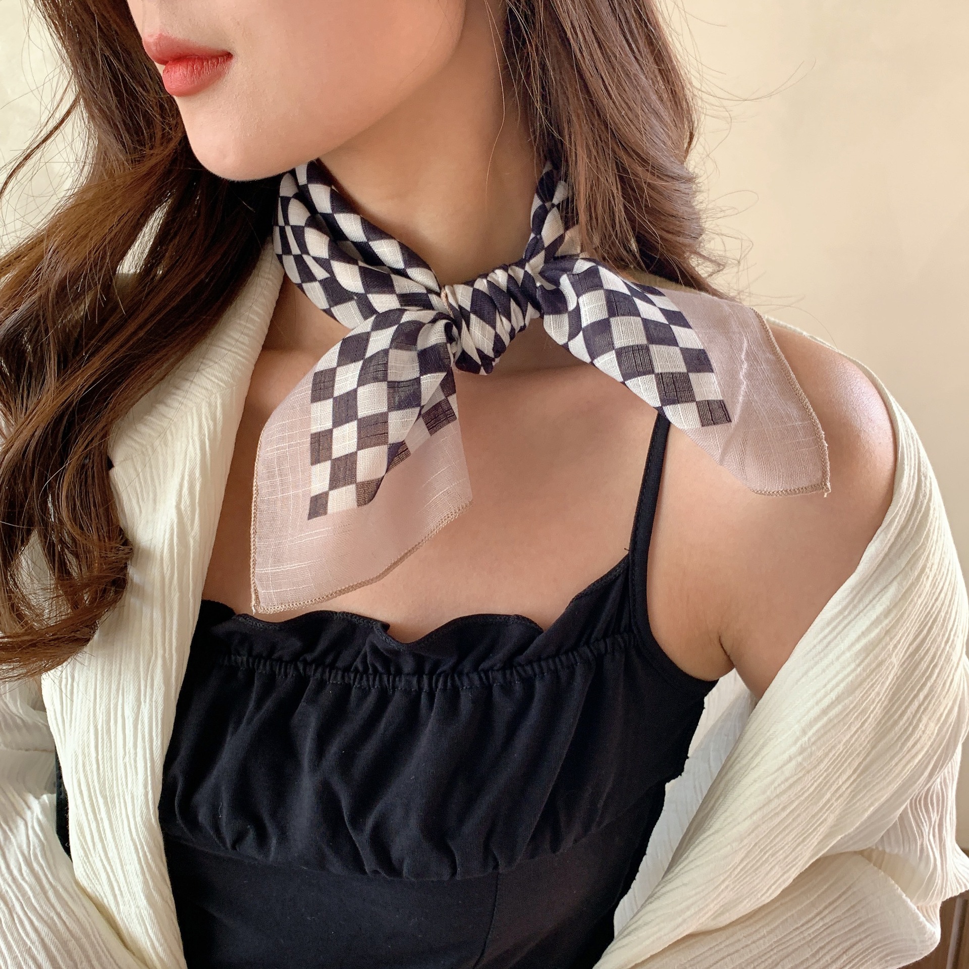 2022 New Arrival Hot Sale Chessboard Plaid Ins Style Cotton and Linen Small Square Towel Women's 55 Thin Simple Decorative Sunscreen Scarf Scarf