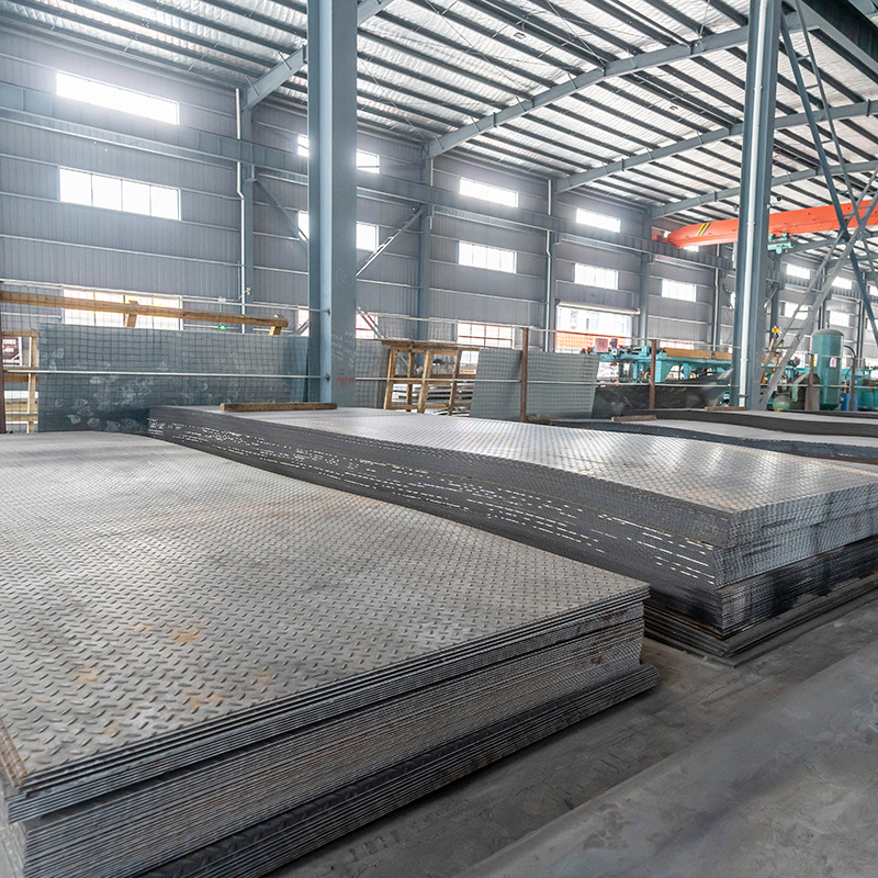 镀锌花纹板踏板楼梯踏步板防滑压花热轧钢板花纹钢板q235扁豆无锡