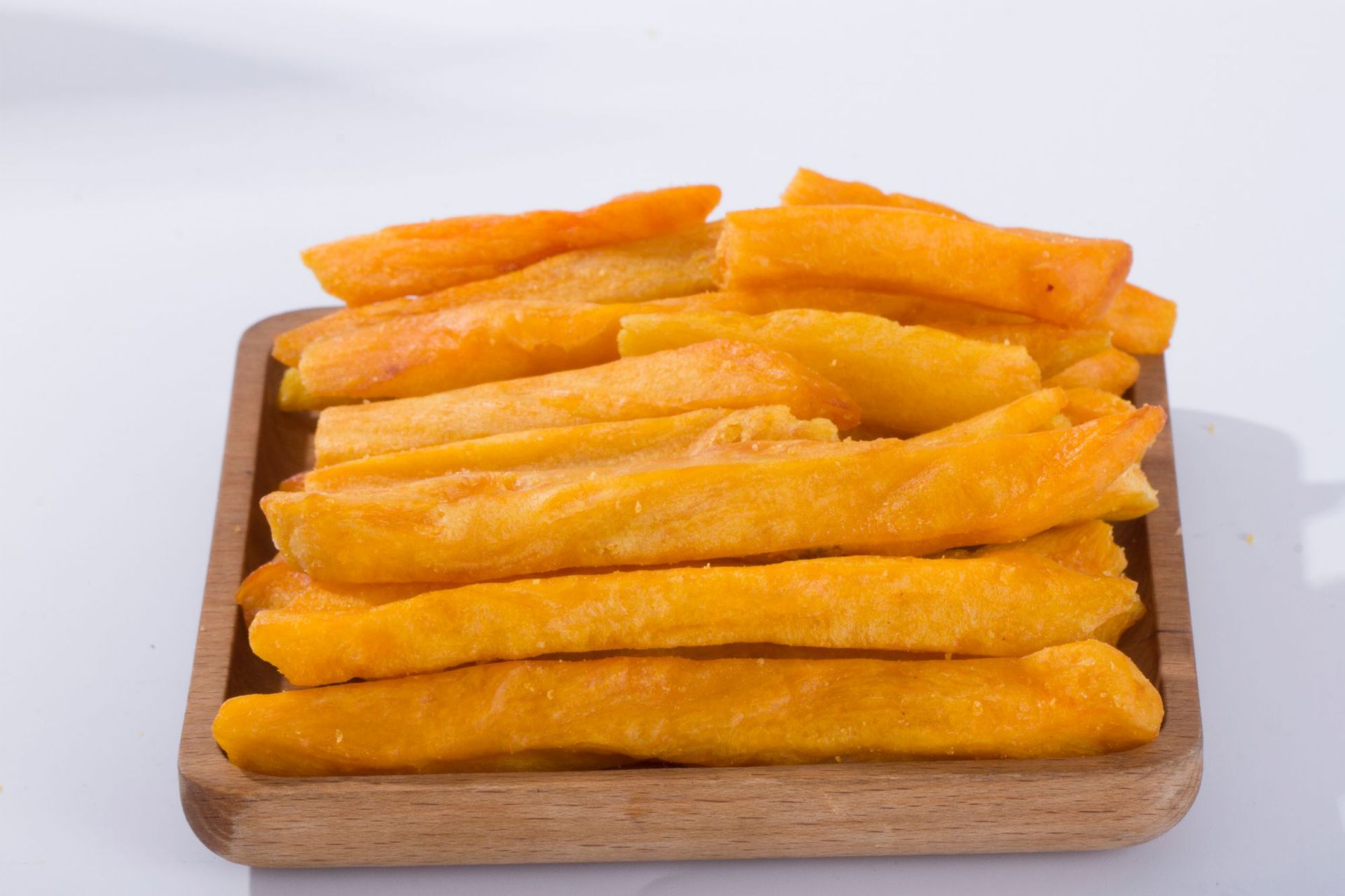 爱尝红心脆薯条地瓜干红番薯片充饥夜宵健康宿舍零食小吃厂家直销