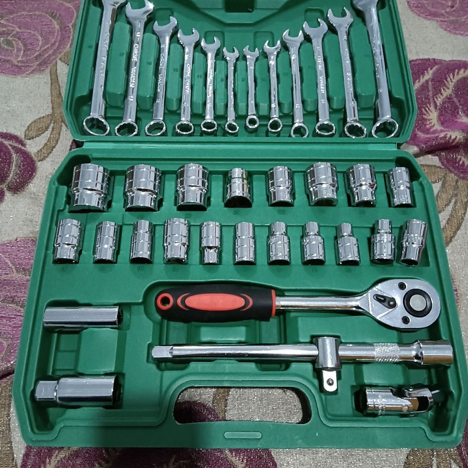 扳手全套37件套汽车维修组套工具套筒扳手组合工具37件套装扳手组