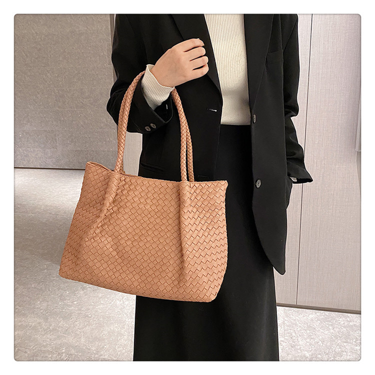 2023 Spring and Summer Big Bag Casual Large Capacity Shoulder Bag Women's New All-Matching Fashion Niche Ins Big Bag