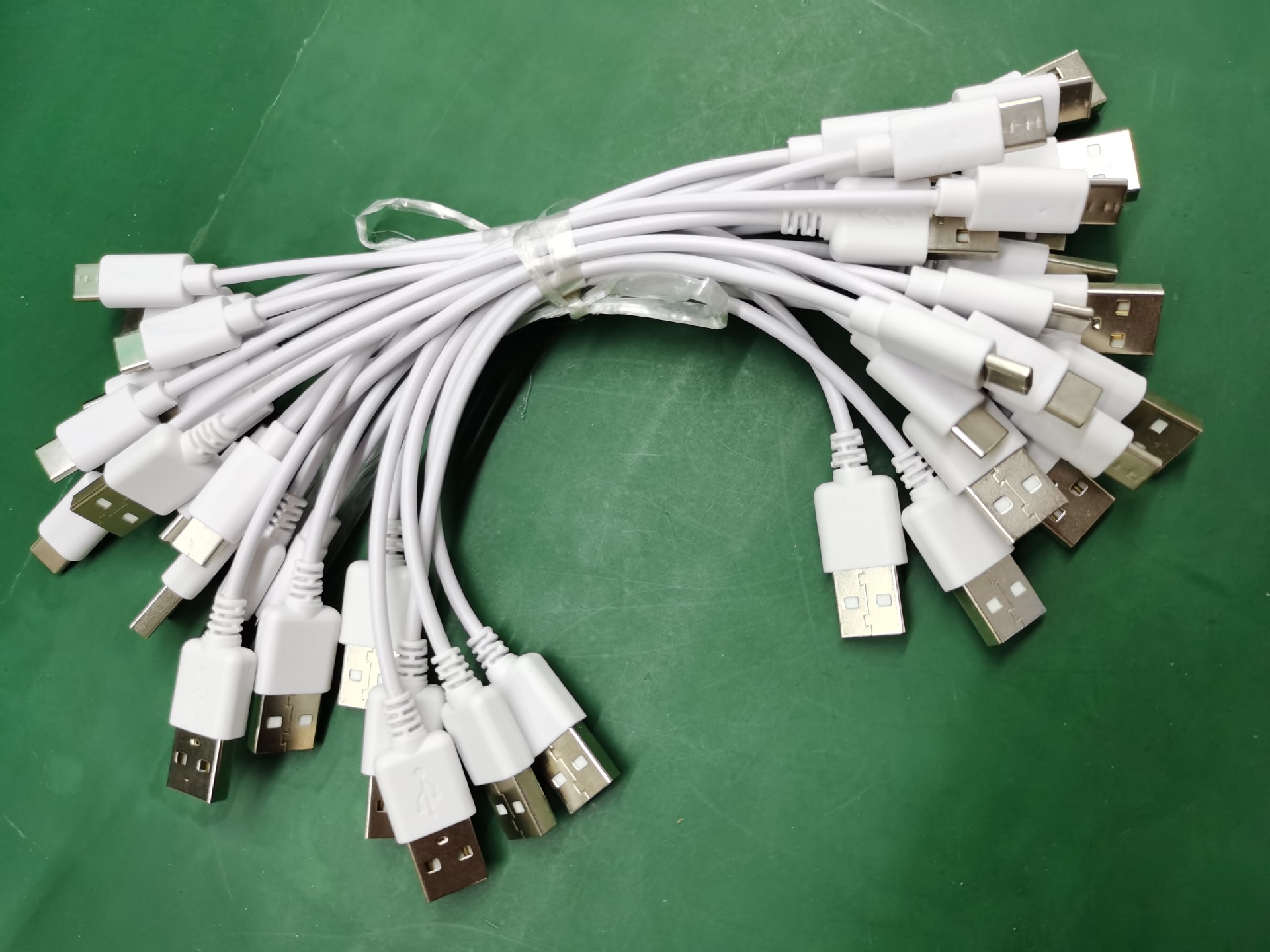 type-c数据线定制加工线圆形接头usb充电线200mm长白色pvc圆线