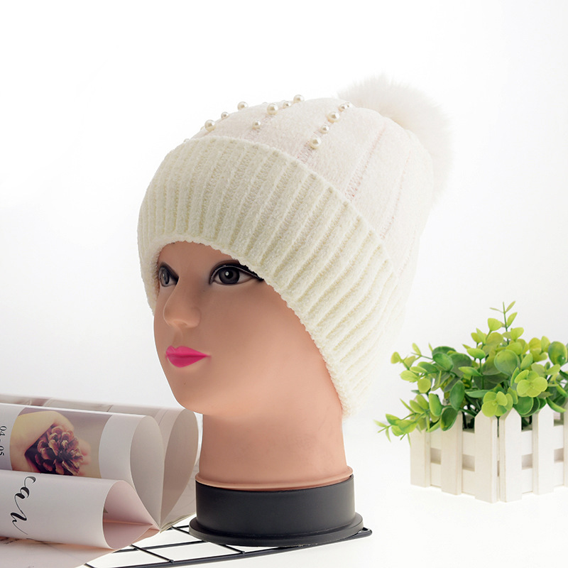 Hat Female Autumn and Winter Korean Style Versatile Student Wool Hat Fashion Pearl Sleeve Cap Thickened Warm Knitted Hat