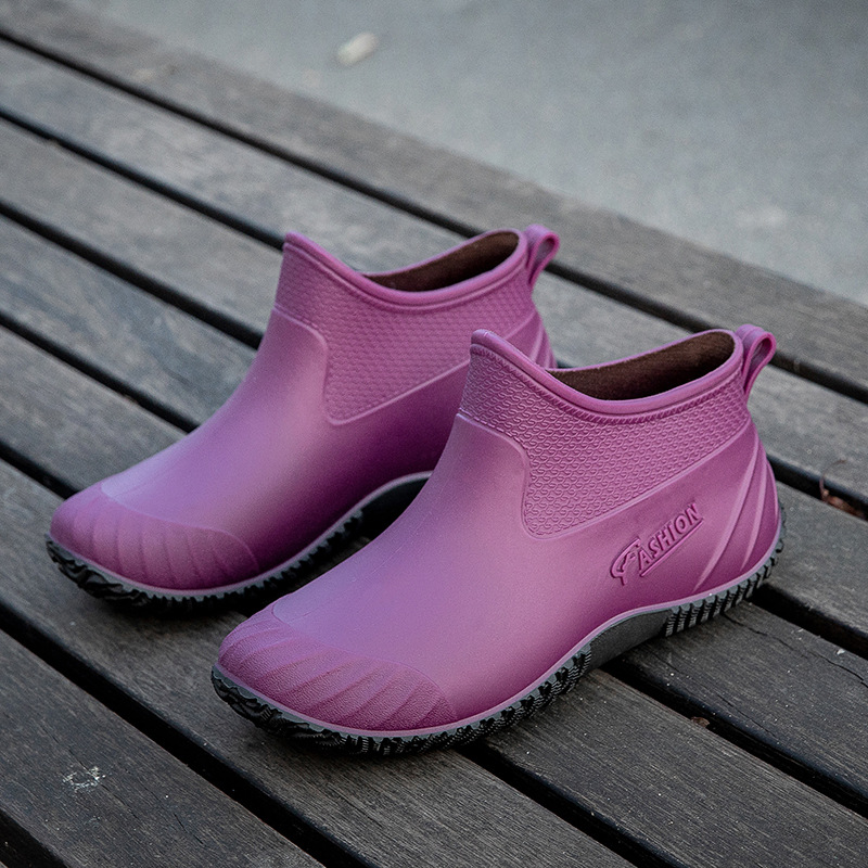 2023 New Waterproof Women's Rain Boots Outdoor Wear Adult Rubber Boots Trendy Fashion Rain Boots Women