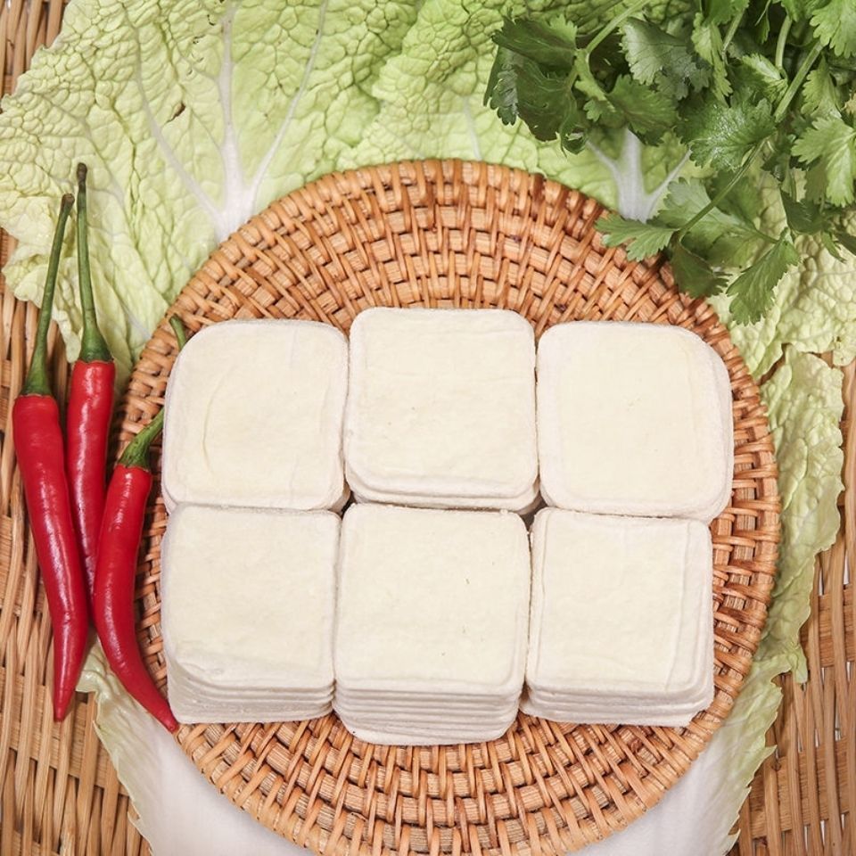 贵州特产毕节大方手撕豆腐烧烤烙锅辣椒面特色小吃豆干摆地摊