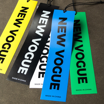 吊牌定 做服装店衣服标签订 做高档设计撕不烂软胶pvc吊牌卡定 制-阿