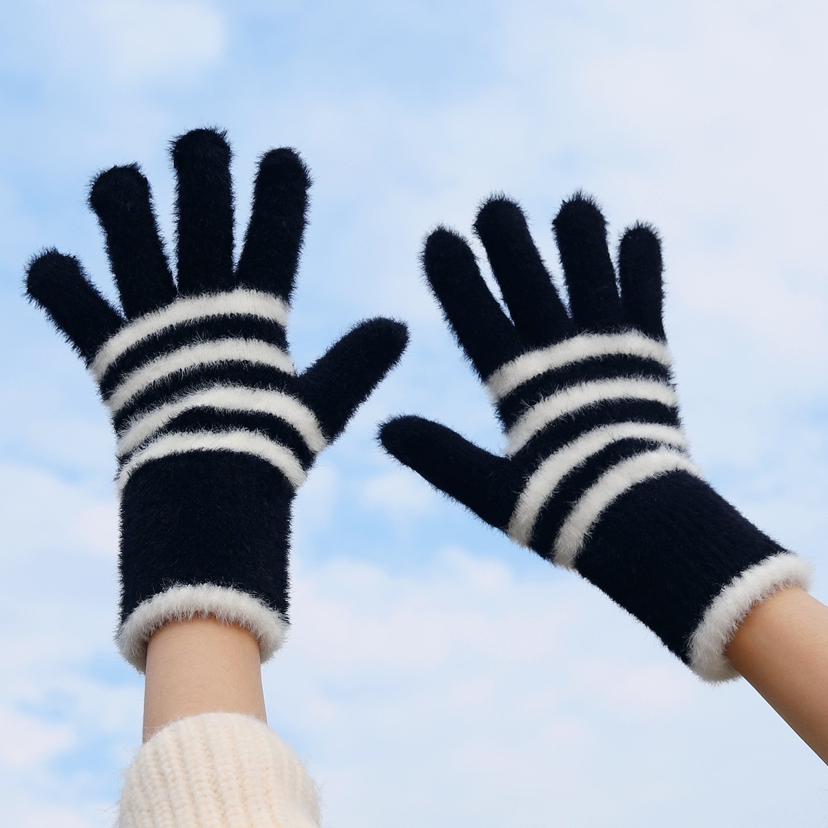 骑行冬天手套条纹撞色针织女冬季韩版时尚洋气触屏户外保暖百搭潮