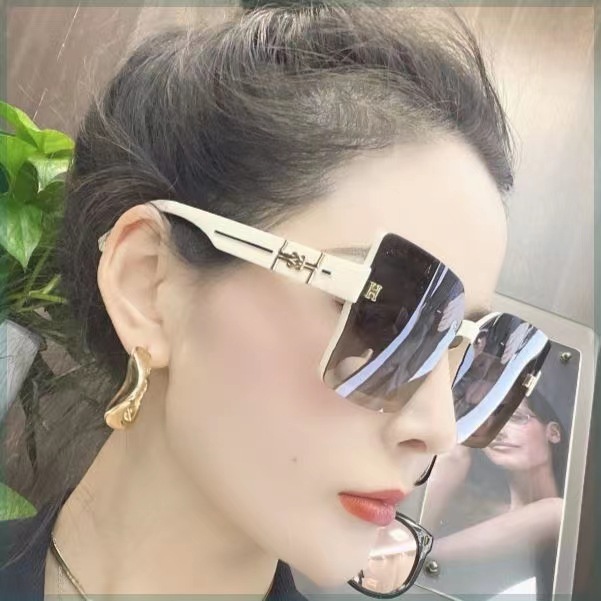 2023 recent fashion polarized sunglasses box uv protection korean style street shooting trend