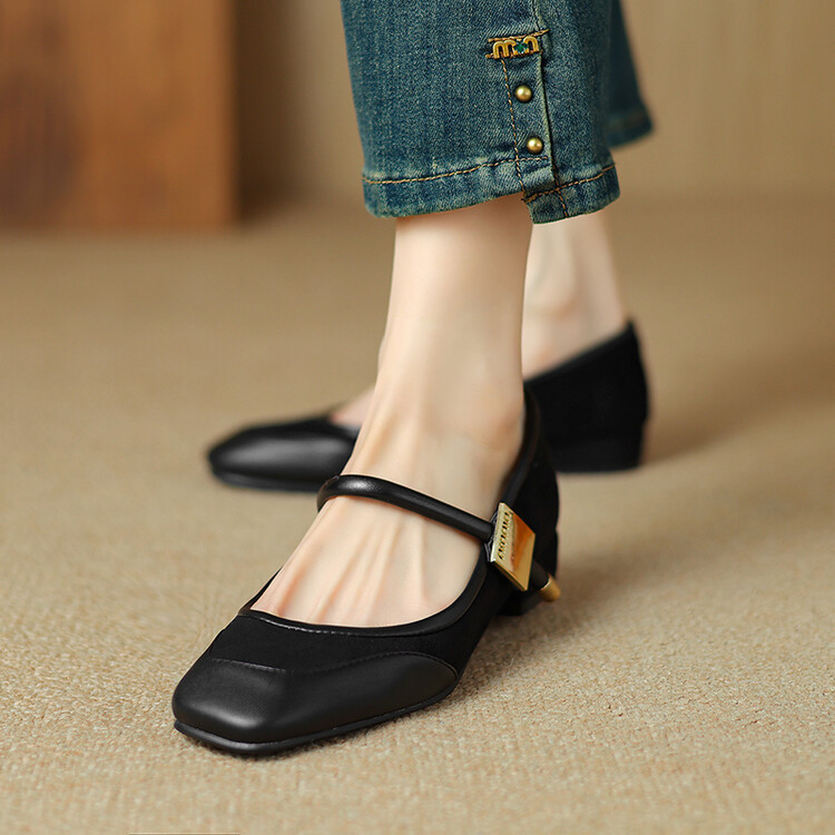 公主小皮鞋秋冬季新款鞋子方头粗跟舒适低跟鞋金属扣玛丽珍鞋单鞋