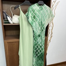 单肩纽扣设计 两件套修身苎麻绿格纹坎肩袖连衣裙